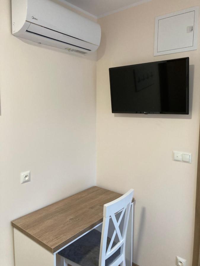 Hotel Aljan Wiazownica Екстер'єр фото